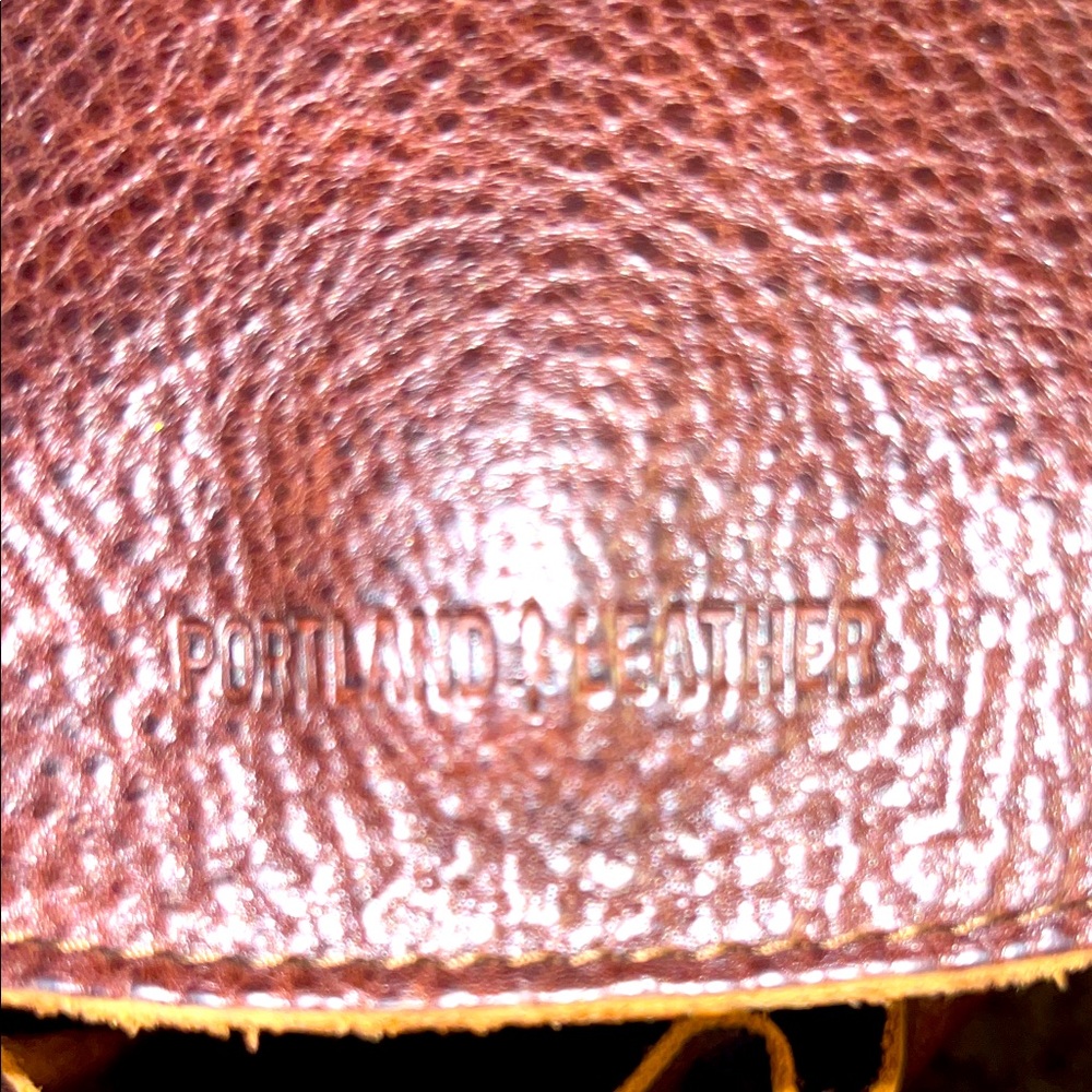 Portland Leather Coldbrew Bucket Leather Backpack - Picture 12 of 14